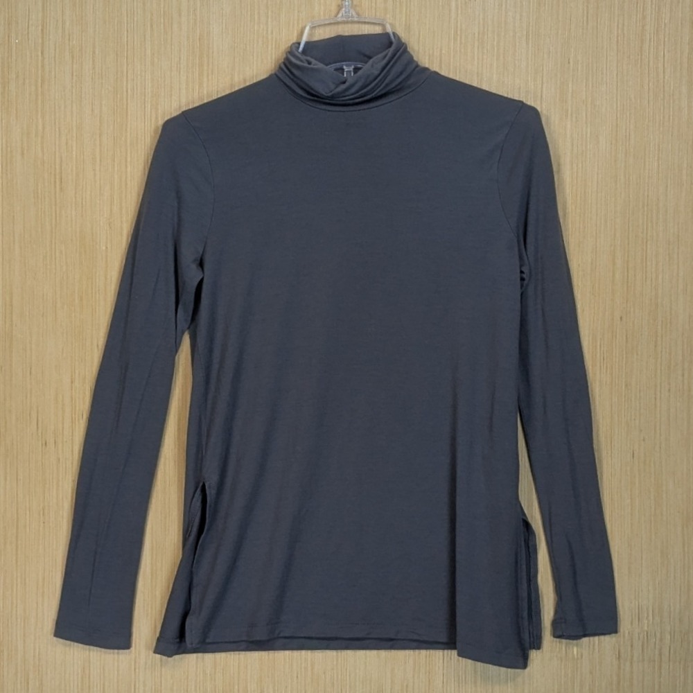 J.Crew‎ Gray Turtleneck Top Normcore Cozy Casual Minamilist Women's Small